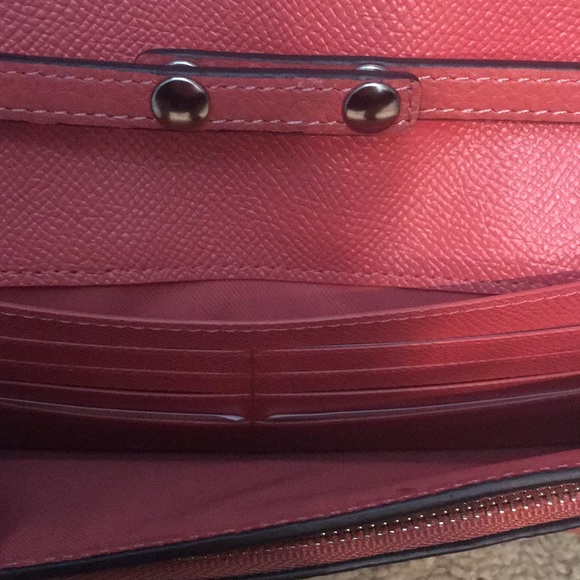 “Coach” leather crossbody bag, brand new - Picture 5 of 7